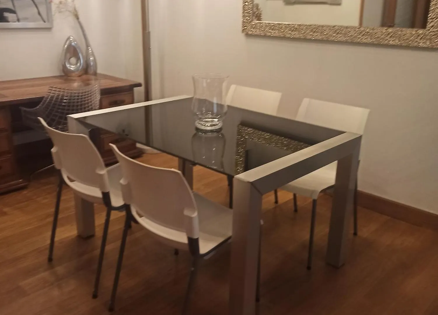 Apartamento Vivienda Turistica Acogedora Y Elegante En Irala Bilbao